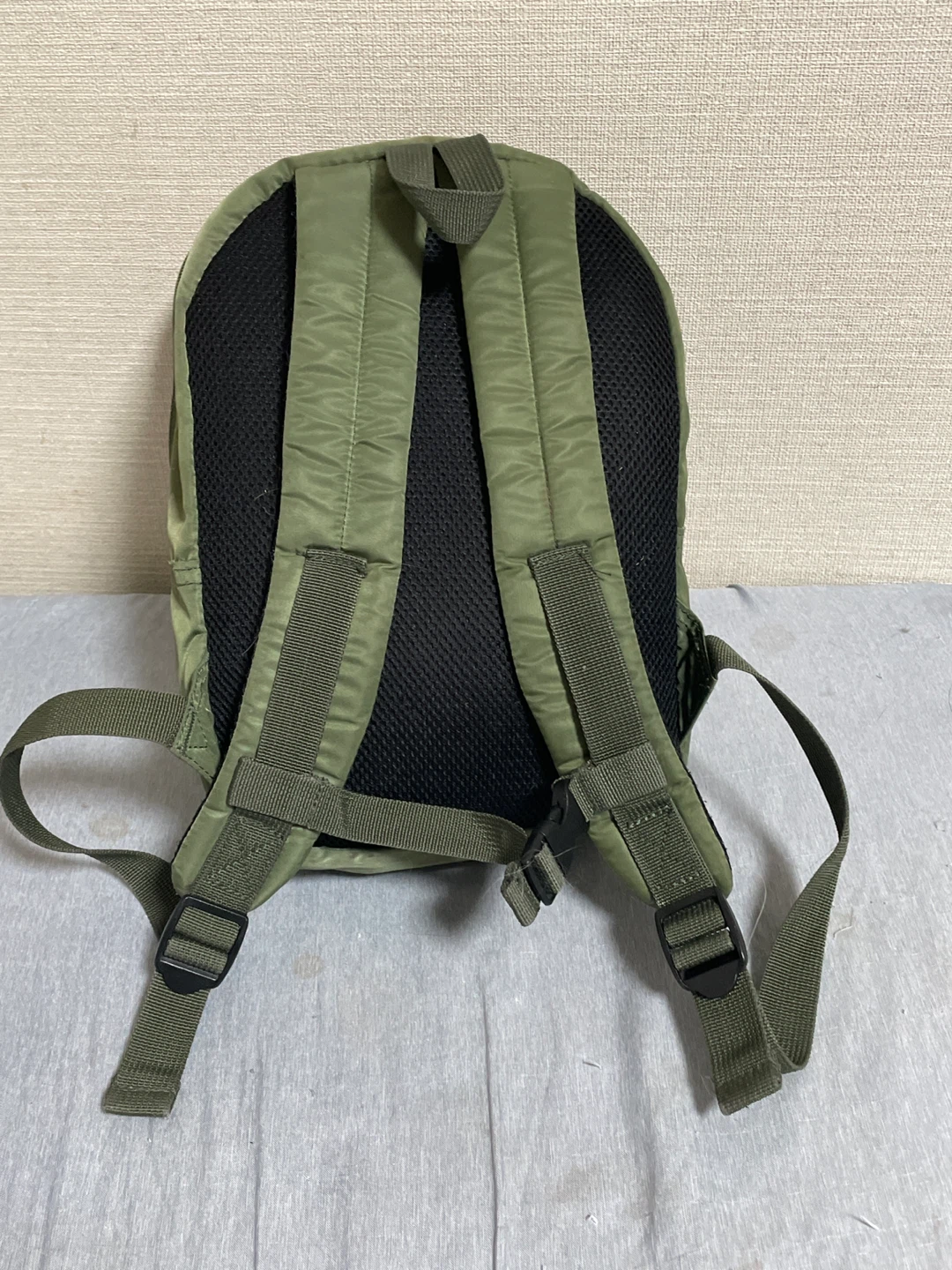 アルファインダストリーズ リュック カーキ子ども用の写真2枚目