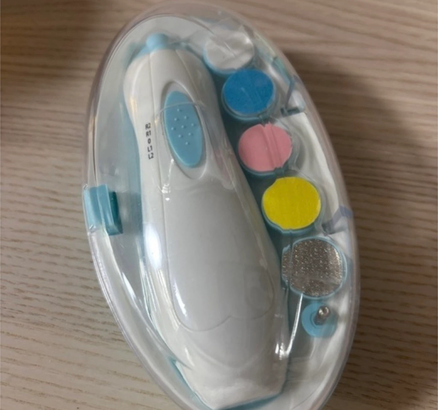 電動爪やすり ベビーネイルトリマー 爪切りの写真3枚目