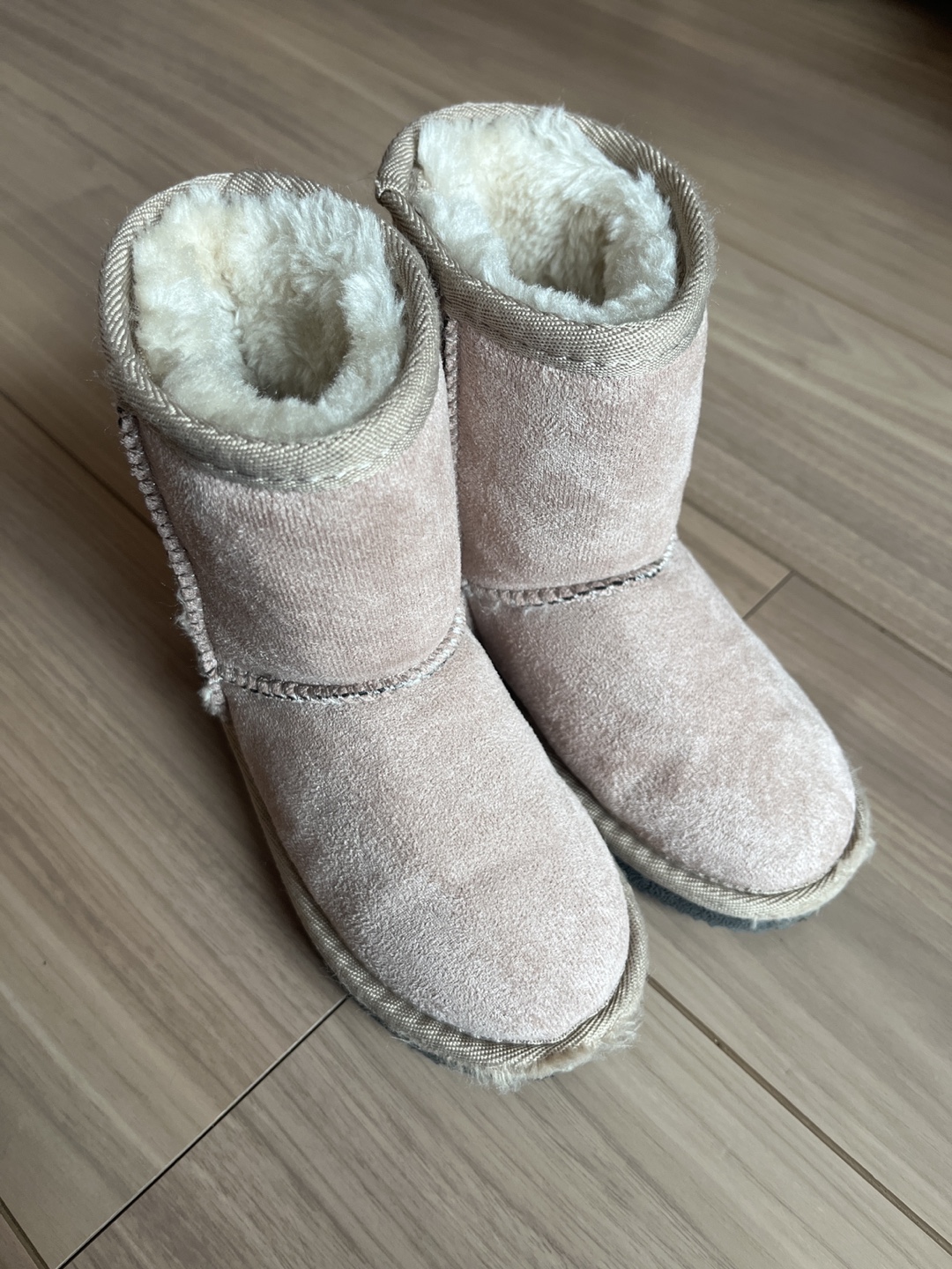 ムートンブーツ　16cm