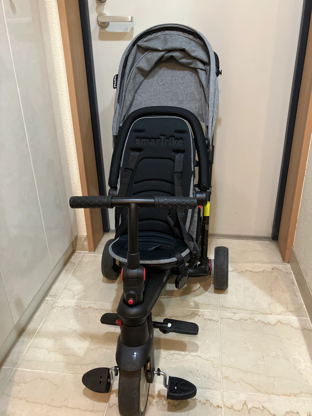 スマートトライク 三輪車