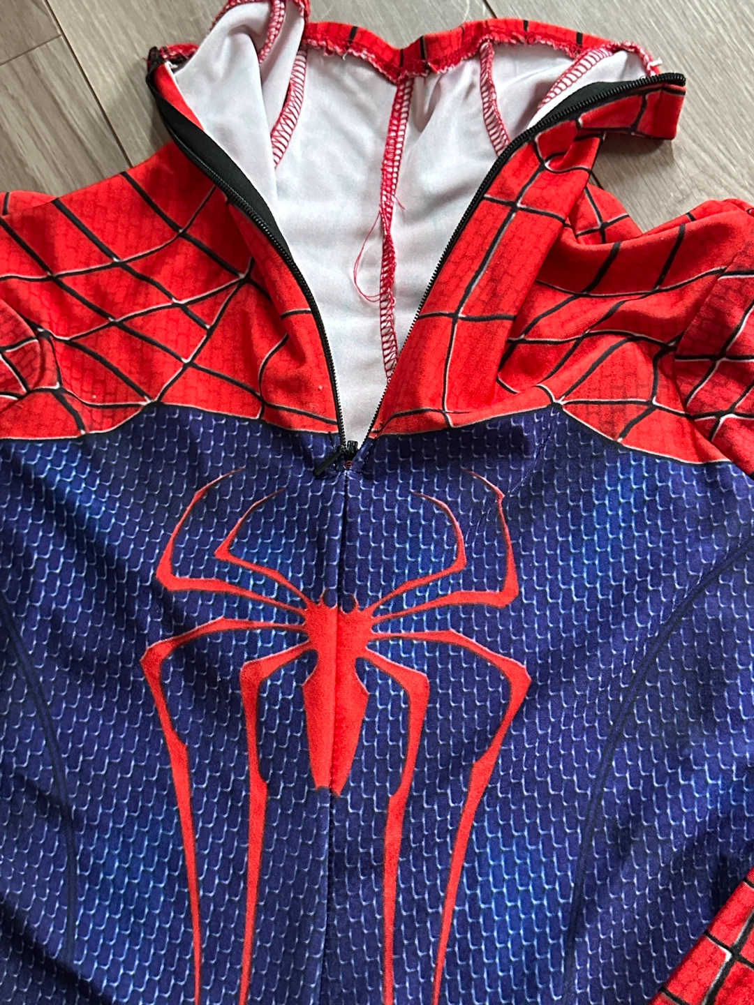 スパイダーマン コスチュームの写真6枚目