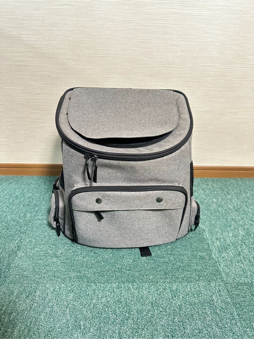 ペット用リュック グレー