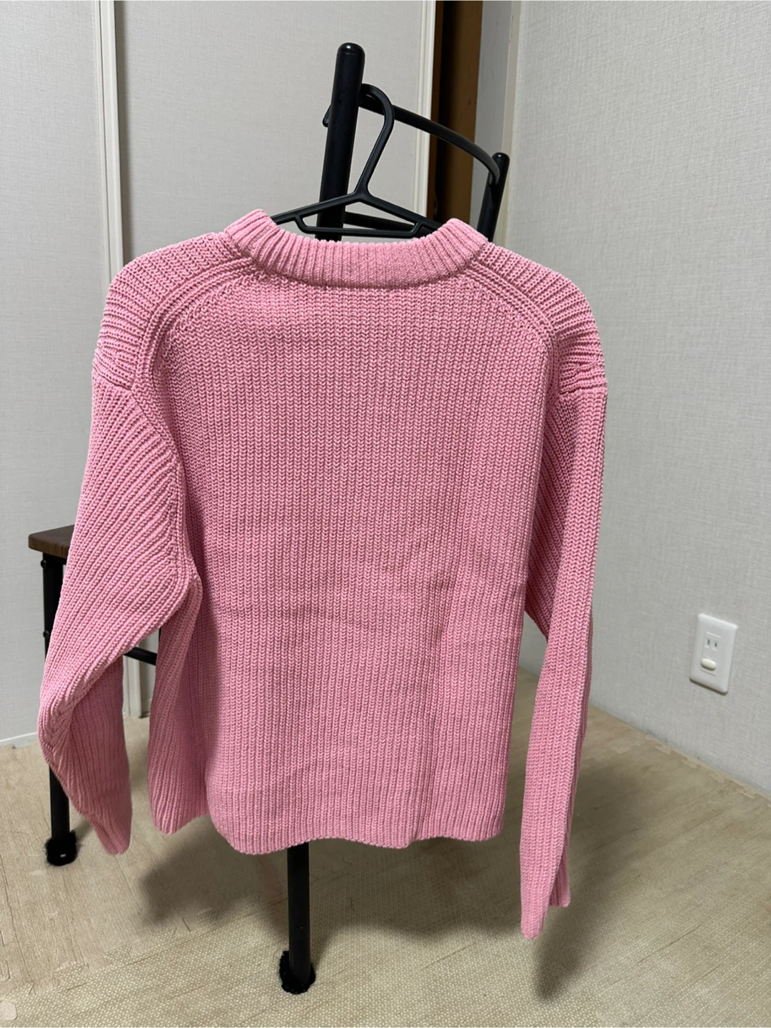 ユニクロ ニット ピンク Mサイズの写真5枚目