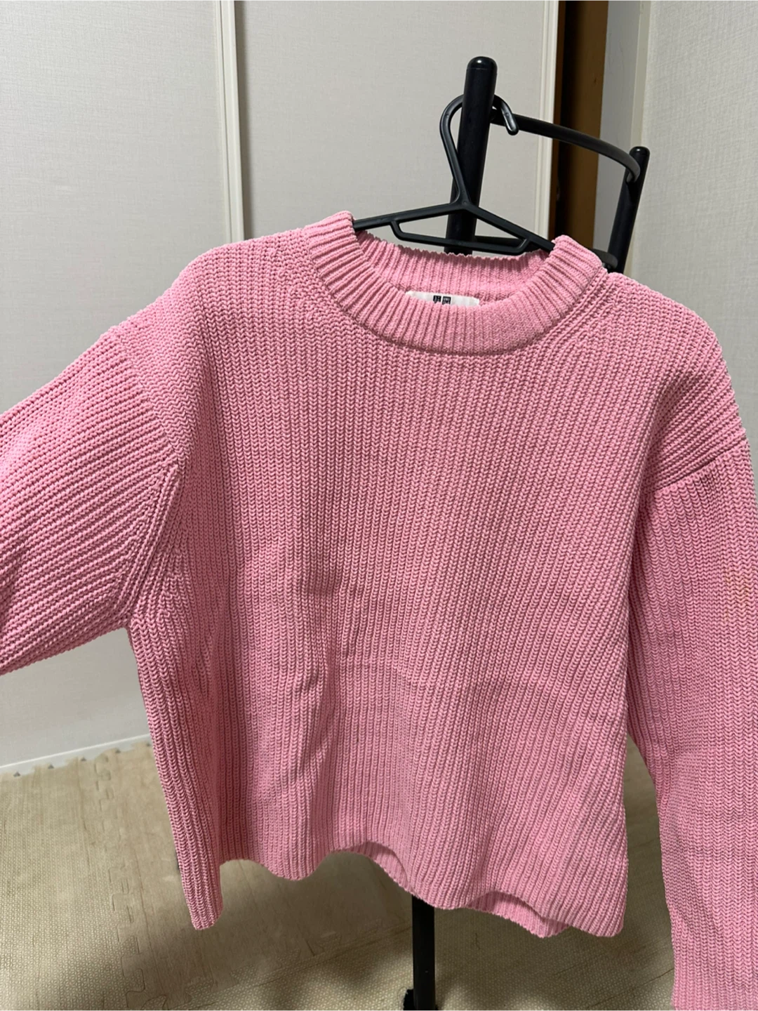ユニクロ ニット ピンク Mサイズの写真6枚目