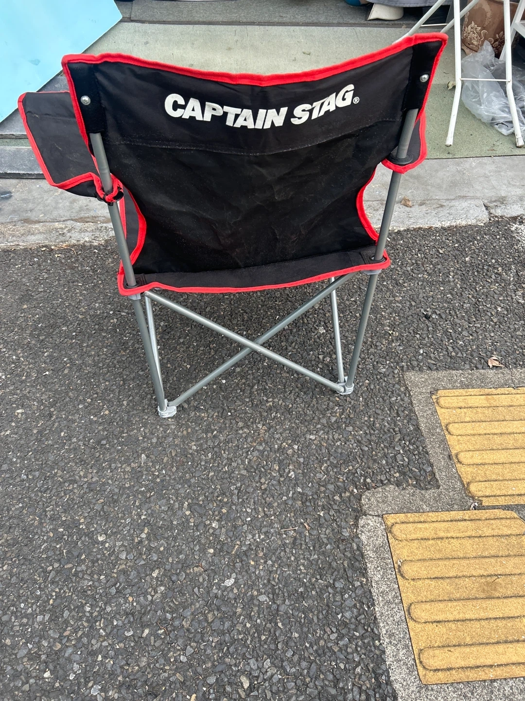 キャプテンスタッグ アウトドアチェアの写真2枚目