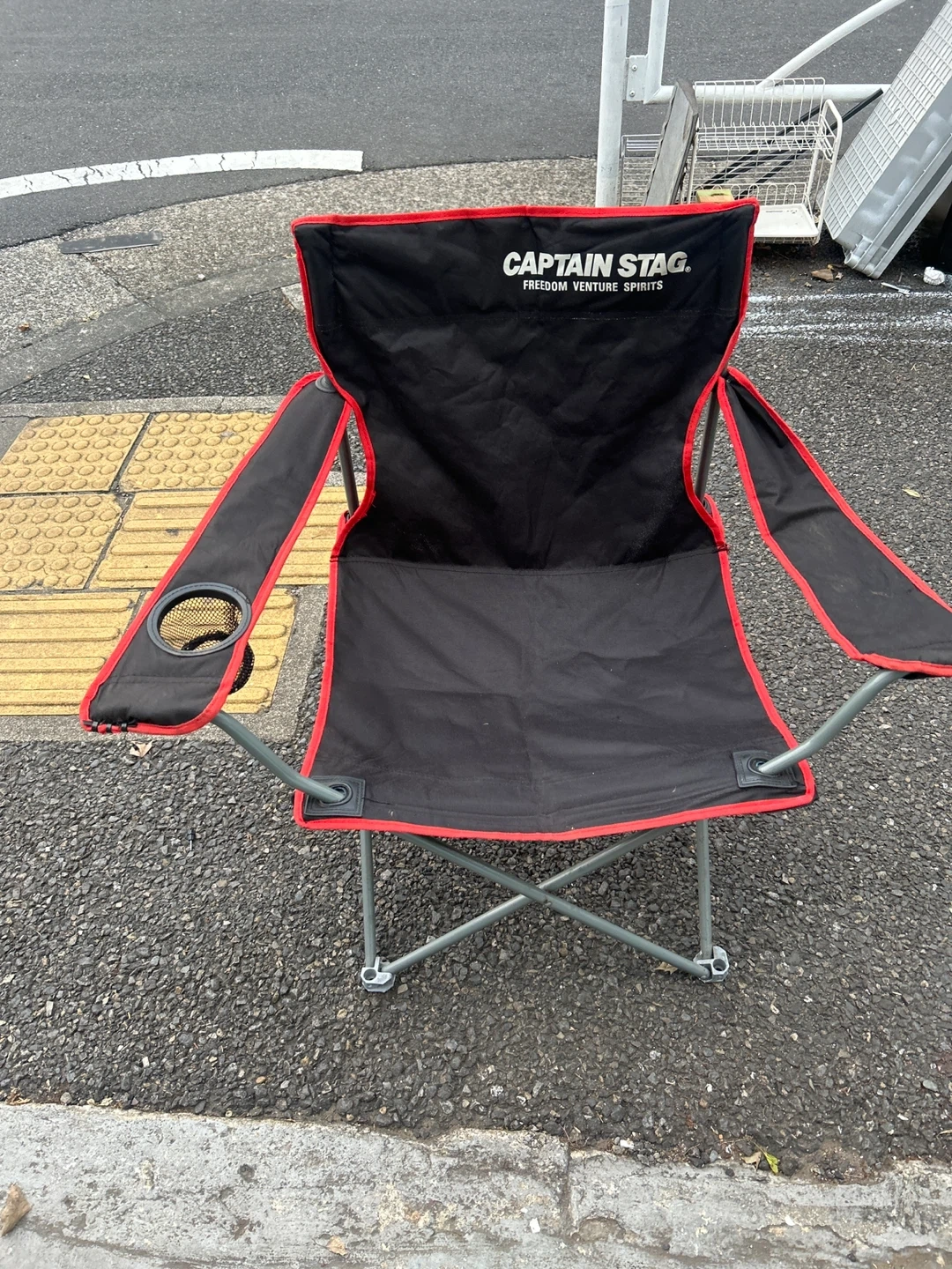 キャプテンスタッグ アウトドアチェア