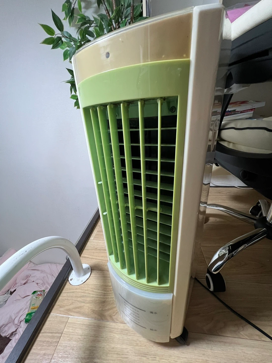 タワー型冷風機 SKJ-FM31Rの写真5枚目