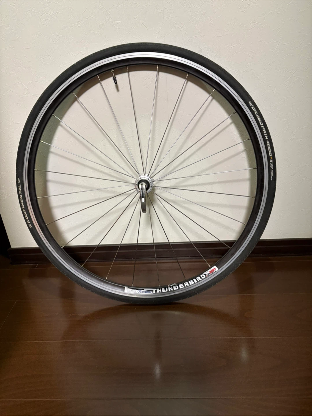 ロードバイクホイール&タイヤ700 C × 18 /C23自転車の写真2枚目