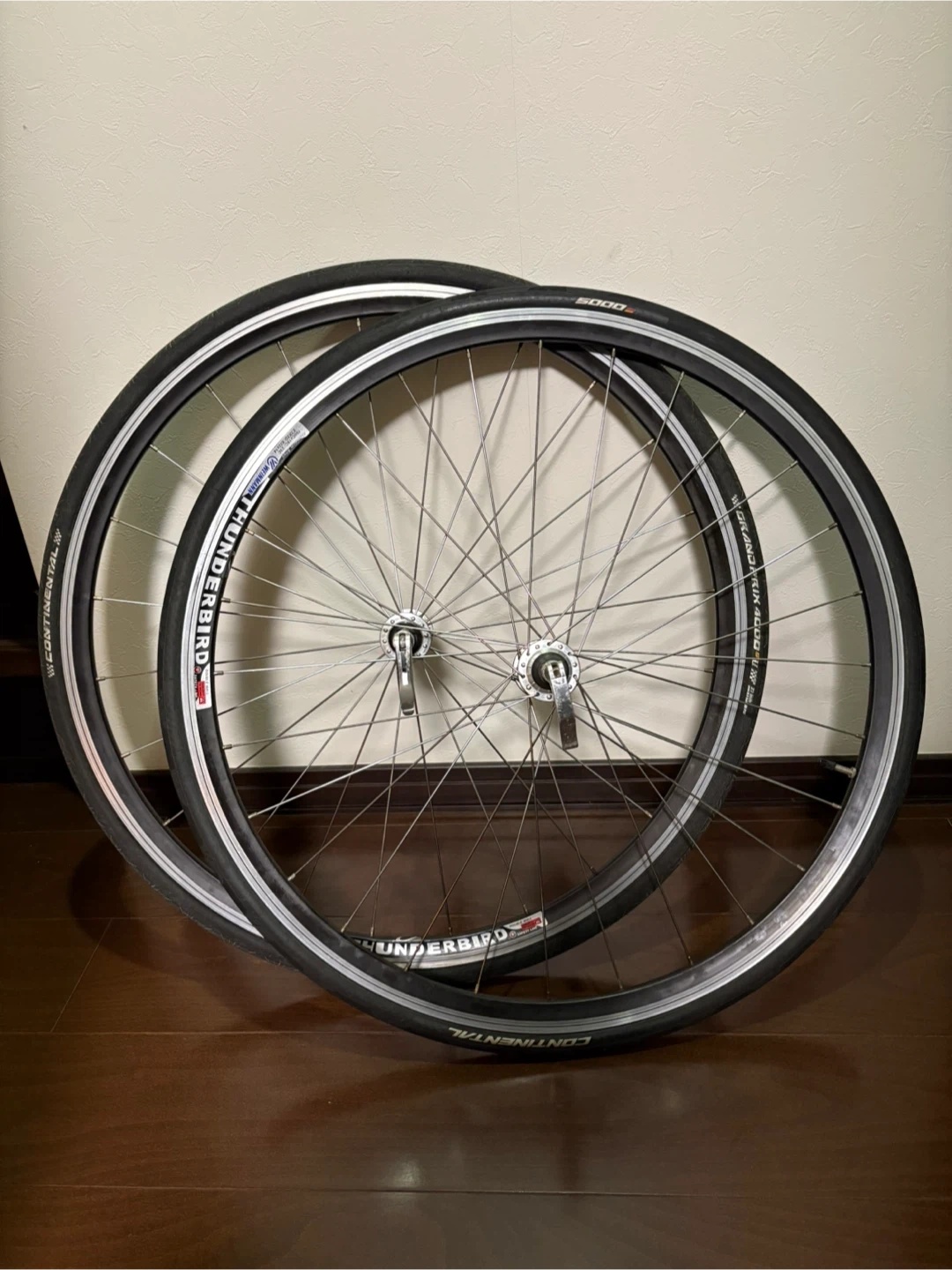 ロードバイクホイール&タイヤ700 C × 18 /C23自転車