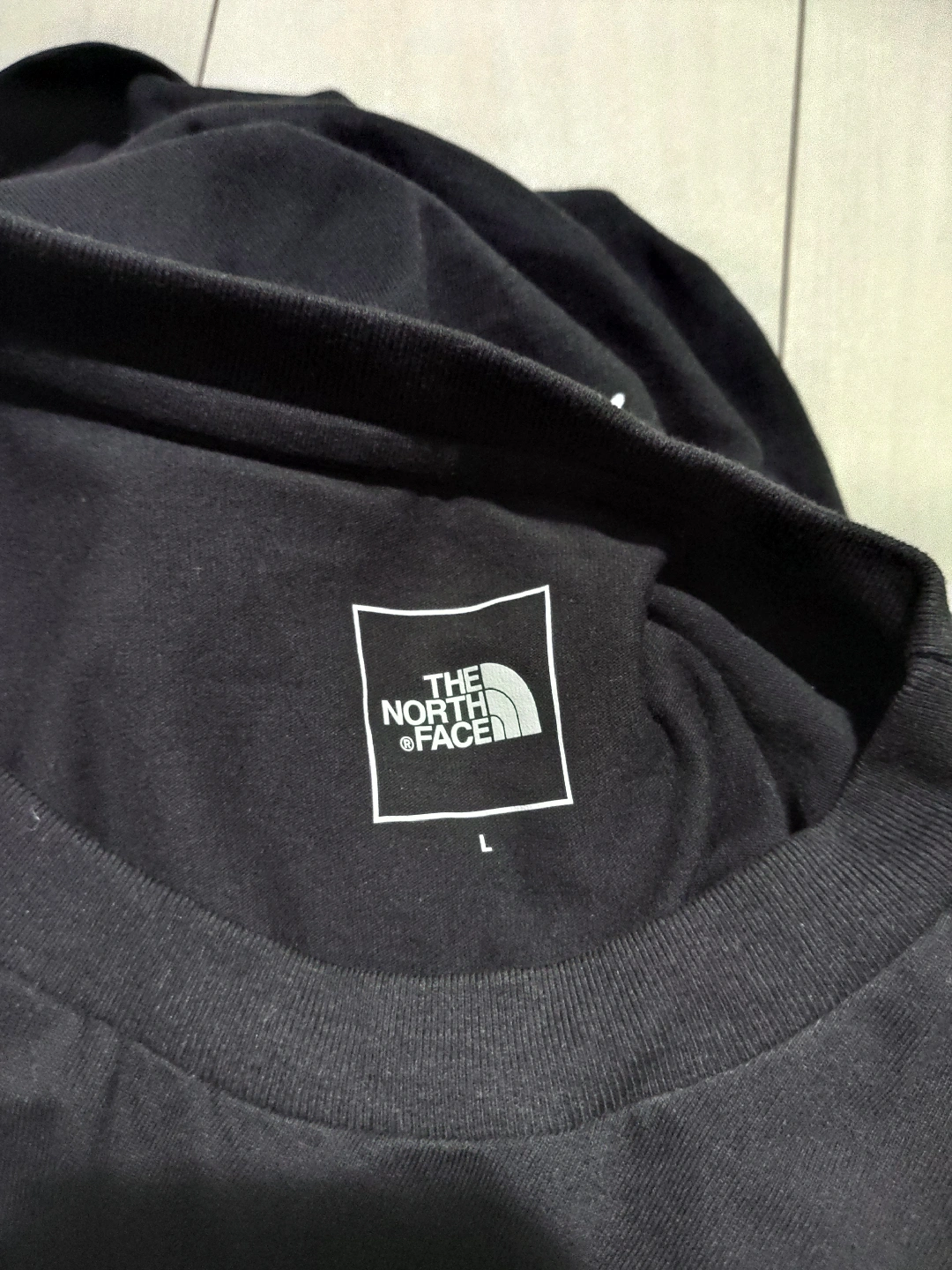 ザノースフェイス Tシャツ ブラック Lサイズ NT82401ICの写真4枚目