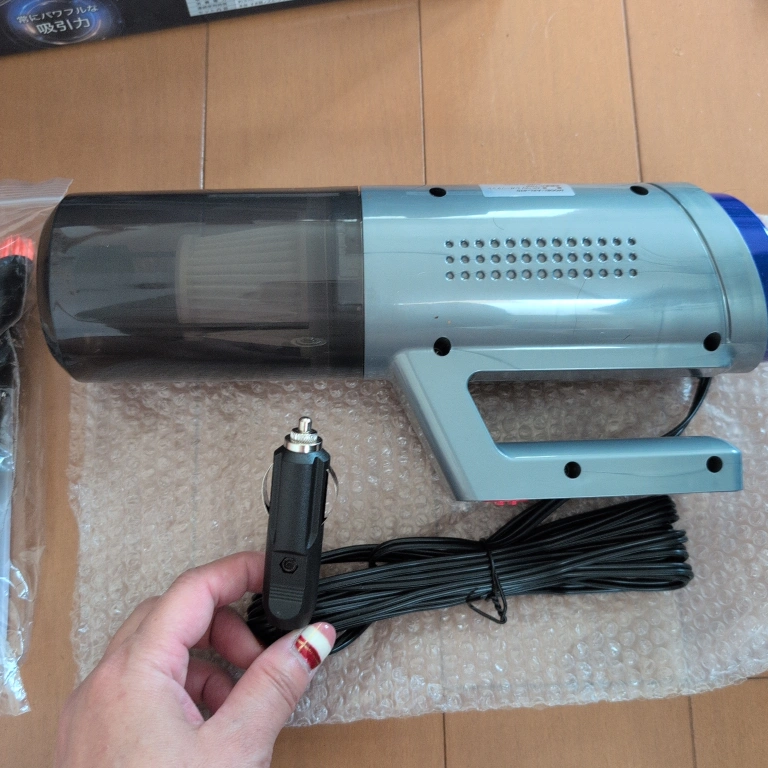 トルネージ カークリーナー DC12Vの写真6枚目