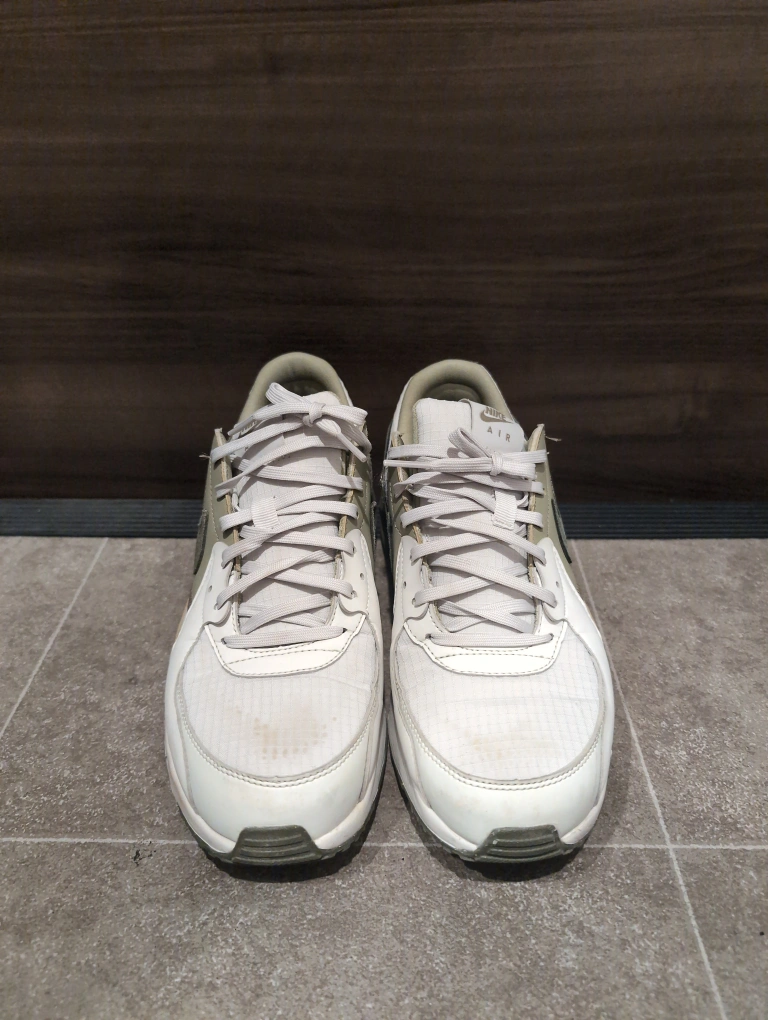 ナイキ AIR MAX スニーカーの写真2枚目