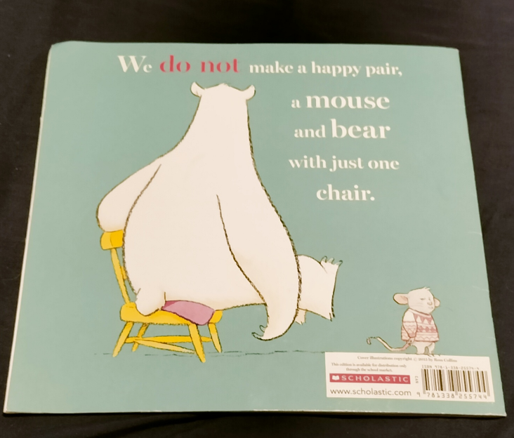 絵本 There's a Bear on My Chairの写真5枚目
