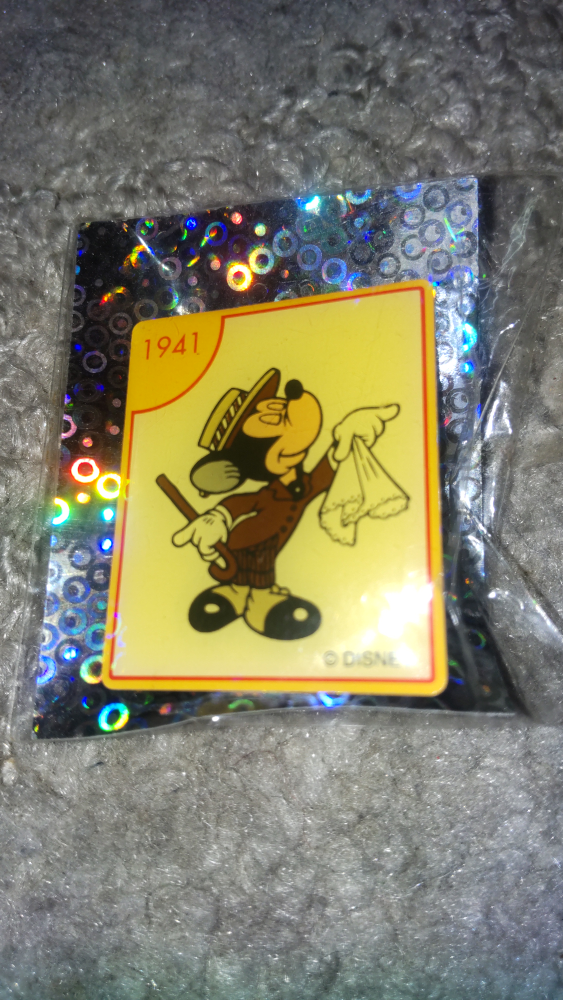 ミッキー マウス バッチ