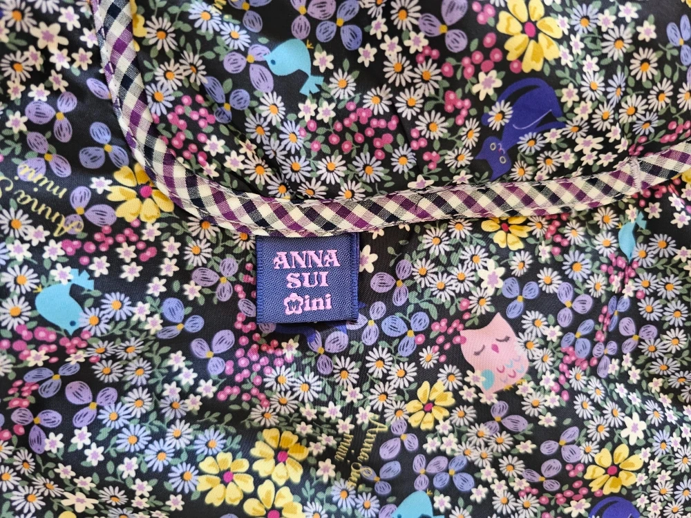 ANNA SUI miniの抱っこカバーの写真2枚目