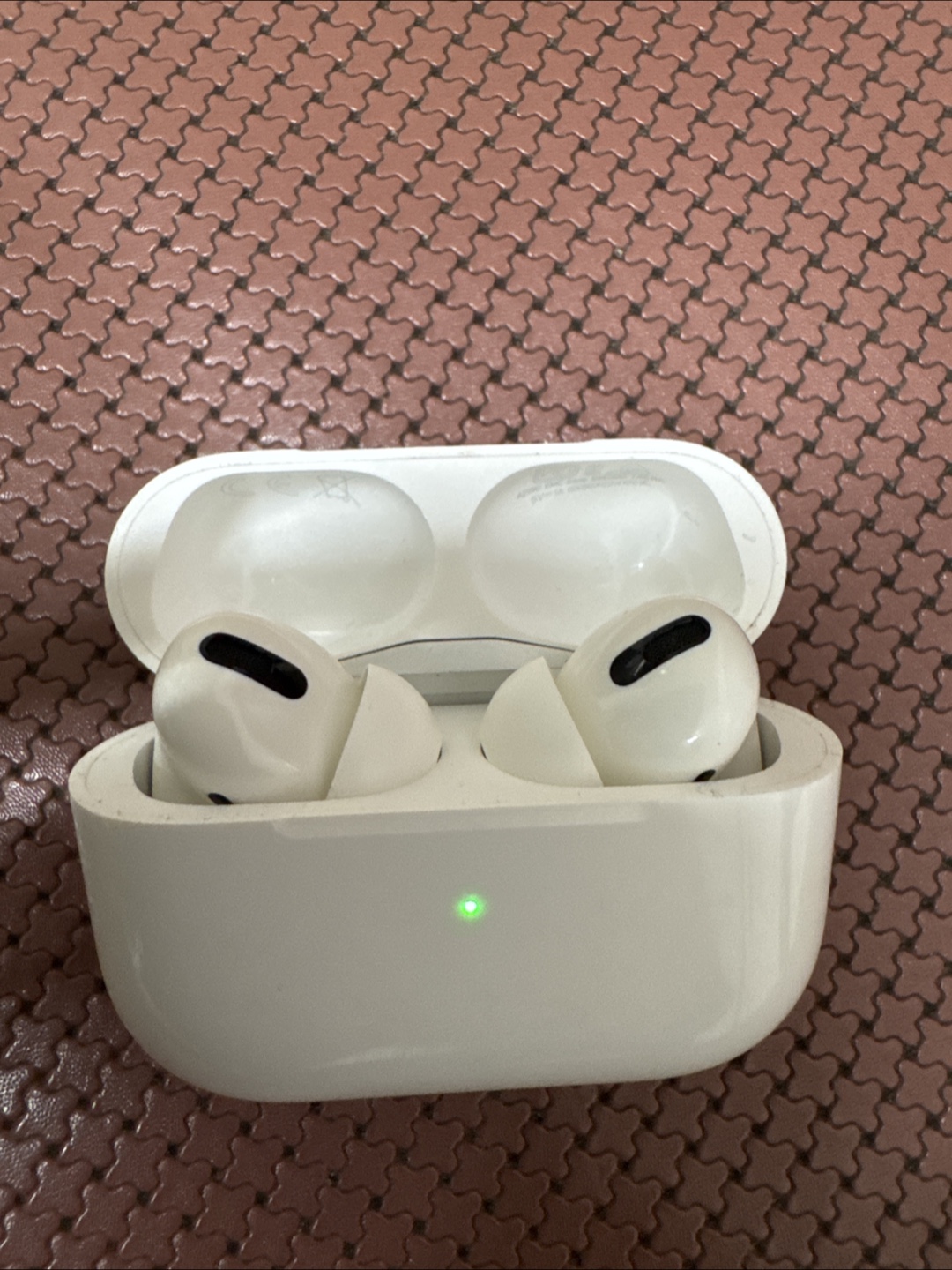 AirPods Pro イヤホンの写真6枚目
