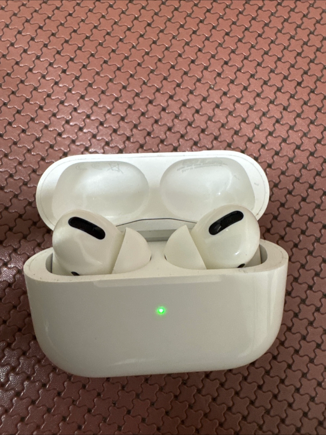 AirPods Pro イヤホンの写真6枚目