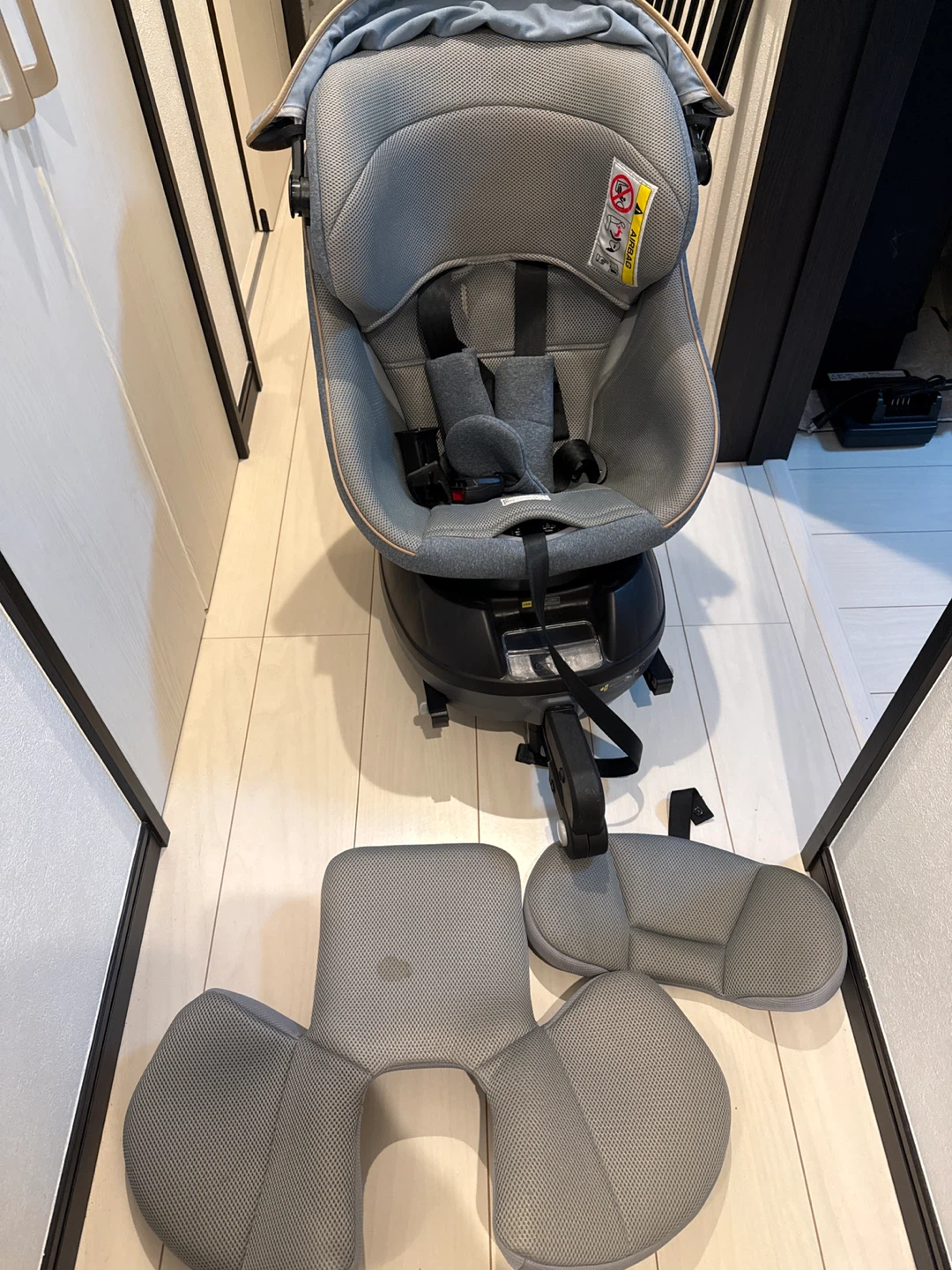 コンビ クルムーヴスマートISOFIX チャイルドシート