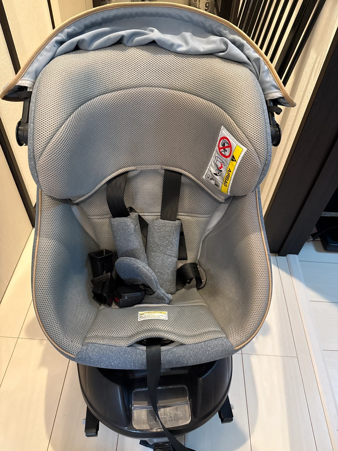 コンビ クルムーヴスマートISOFIX チャイルドシートの写真2枚目