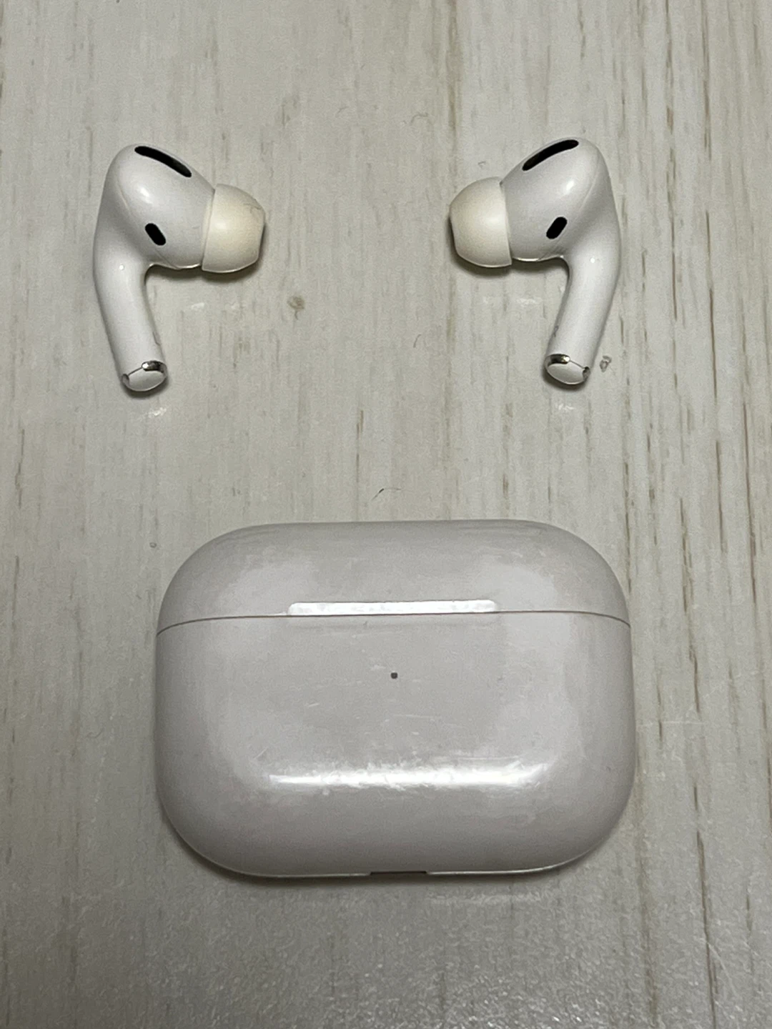 アップル AirPods Pro 1 イヤホンの写真4枚目