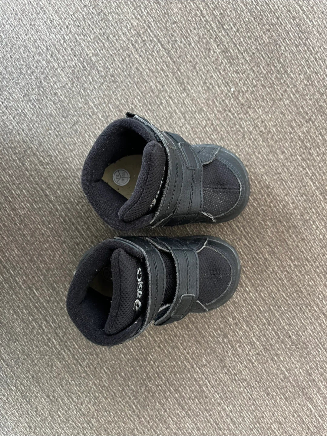 asics SUKU2 GD.WALKER BABY-HI 13.5㎝ ブラックの写真4枚目