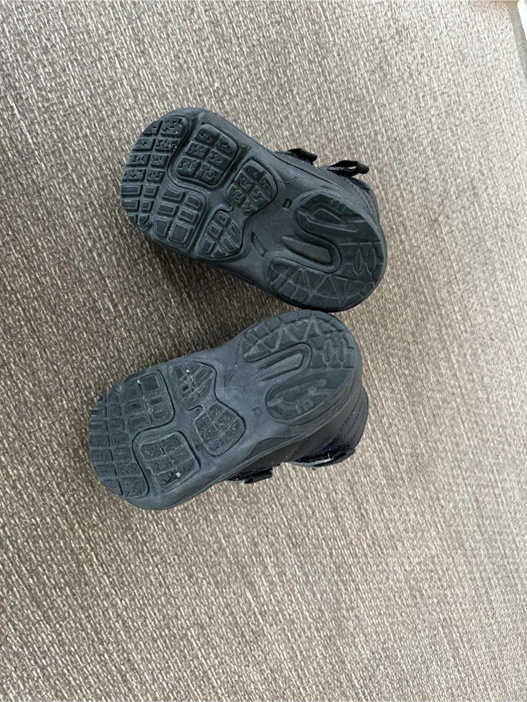 asics SUKU2 GD.WALKER BABY-HI 13.5㎝ ブラックの写真5枚目