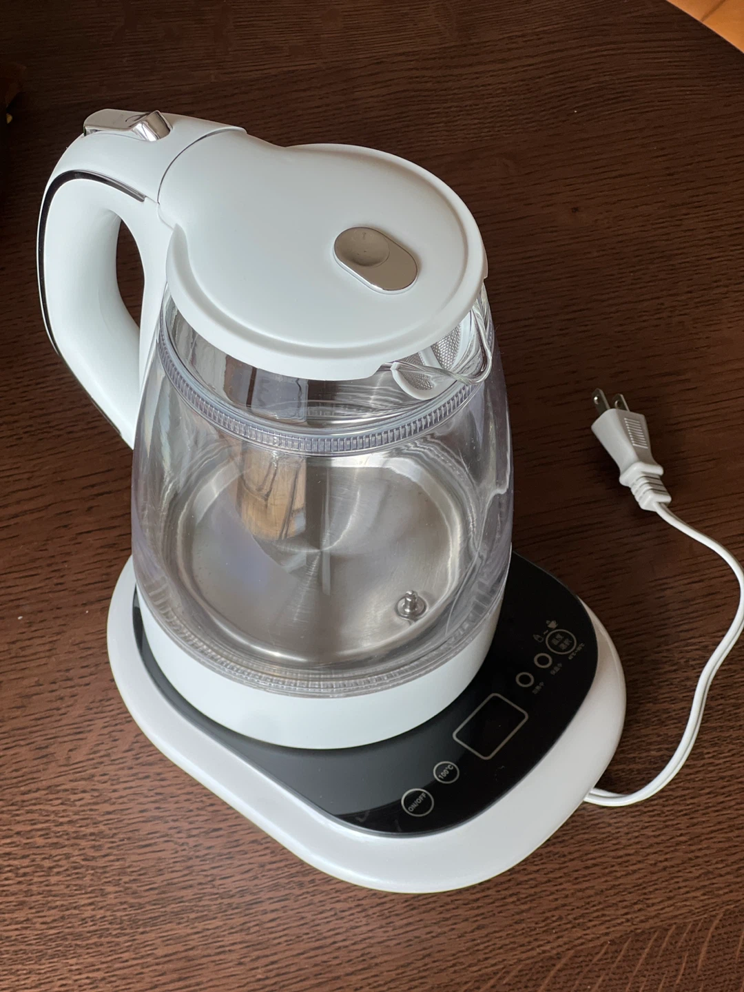 電気ケトル プラスチック製