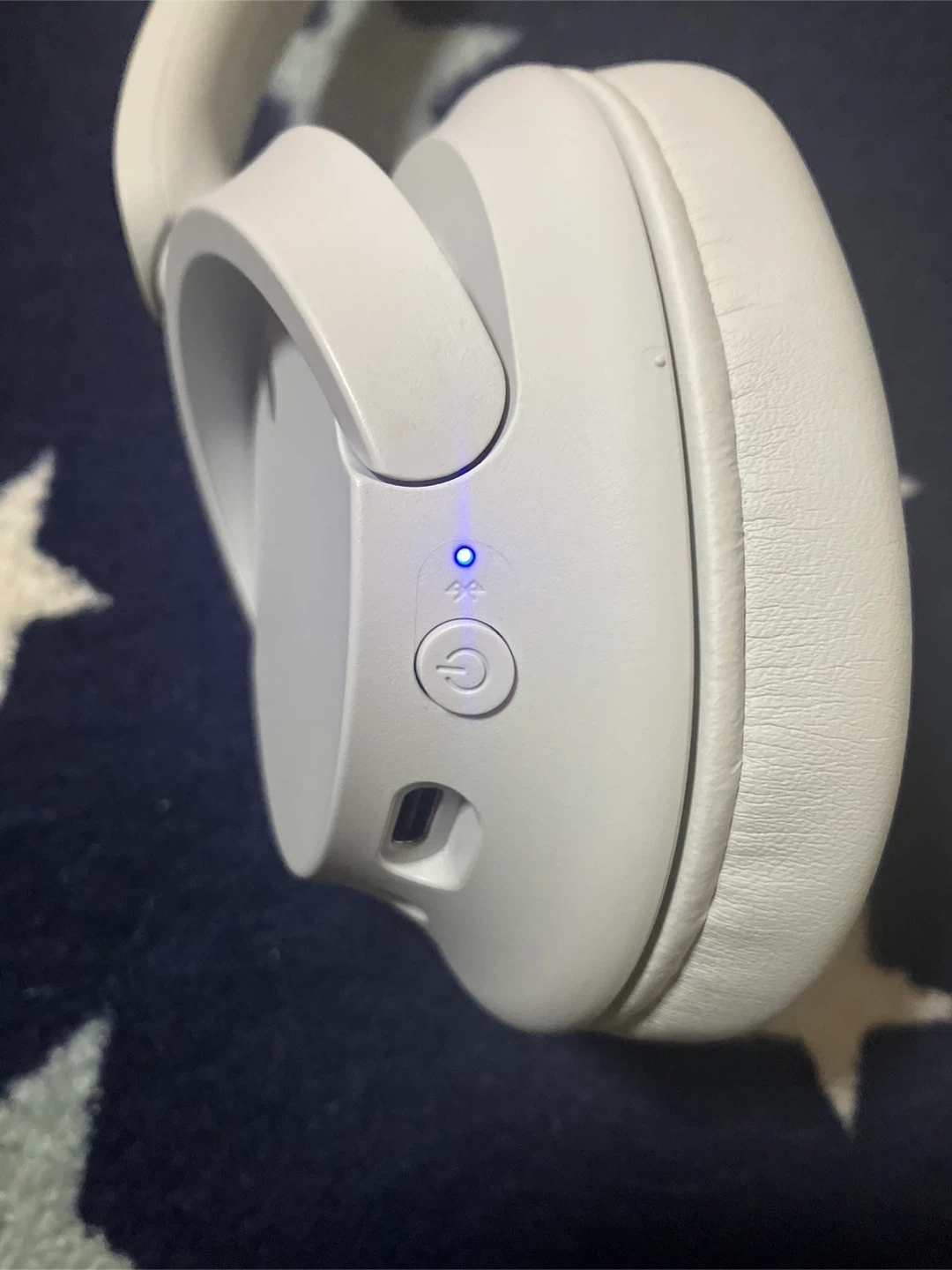【高年式】ソニー ヘッドホン WH-CH720N ホワイトの写真5枚目