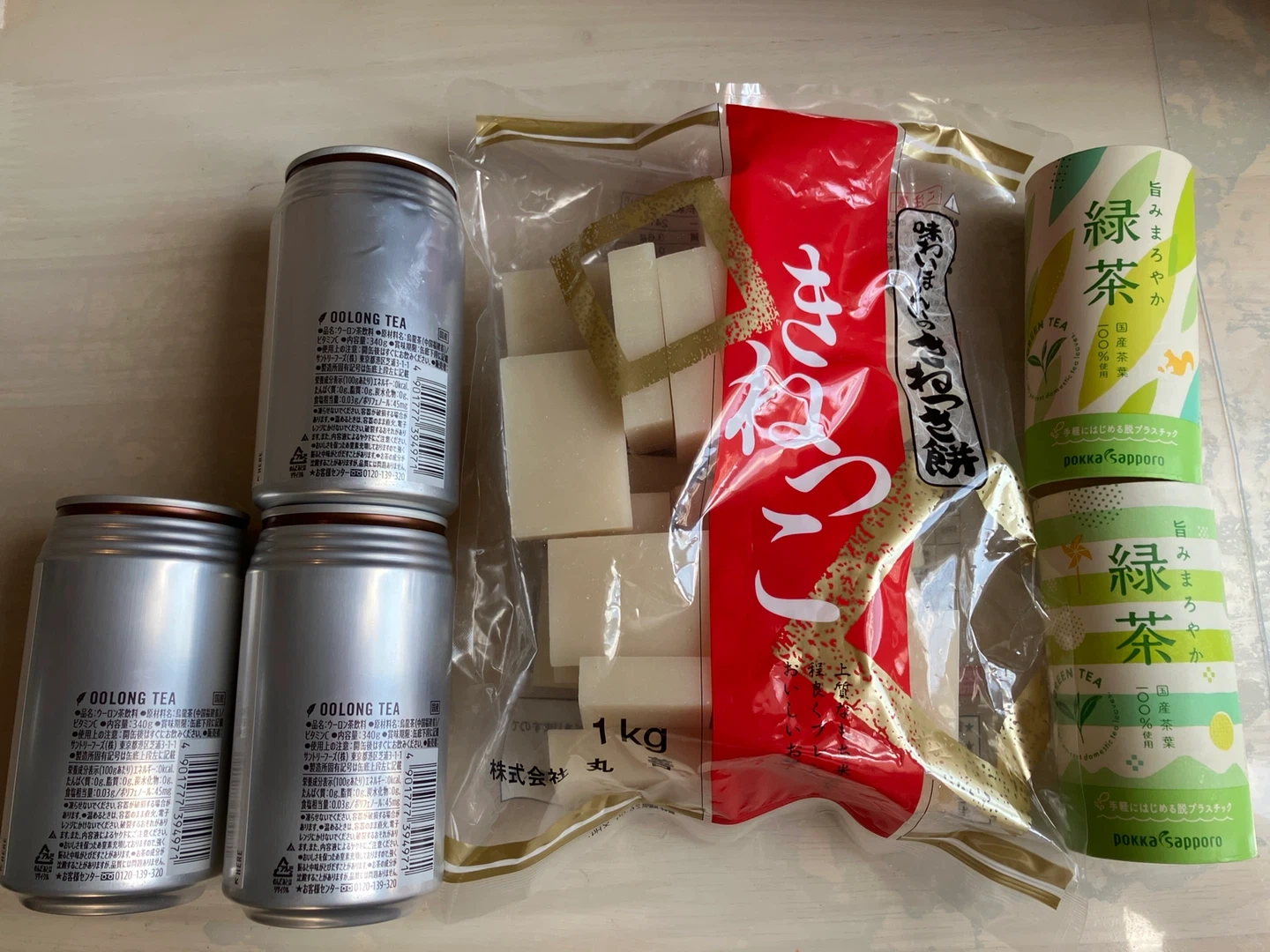 きねつき餅1kg & お茶5本セット