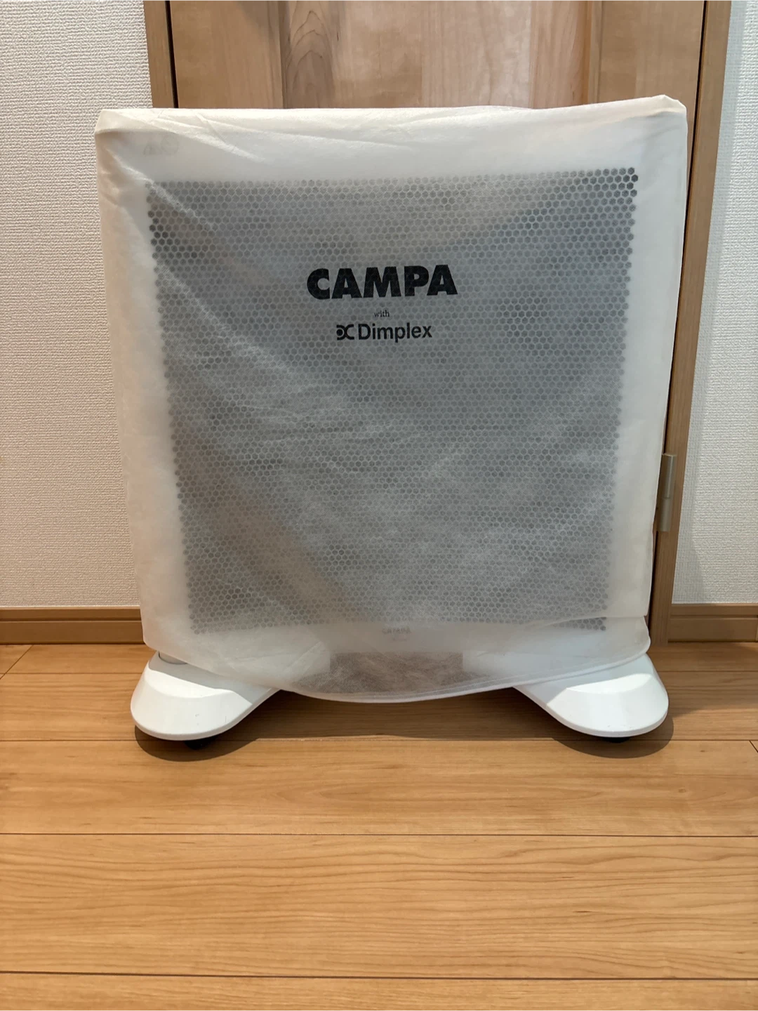 定価約1/8❣️カバー付きキャンパ ふく射パネルヒーター Photon IIの写真2枚目