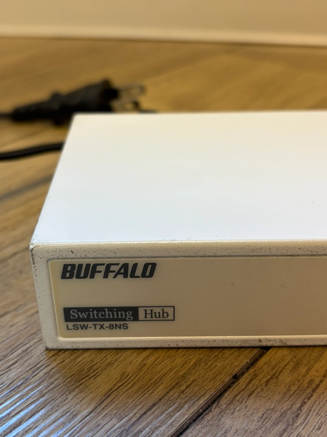 【バッファロー】スイッチングハブ LSW-TX-8NSの写真2枚目