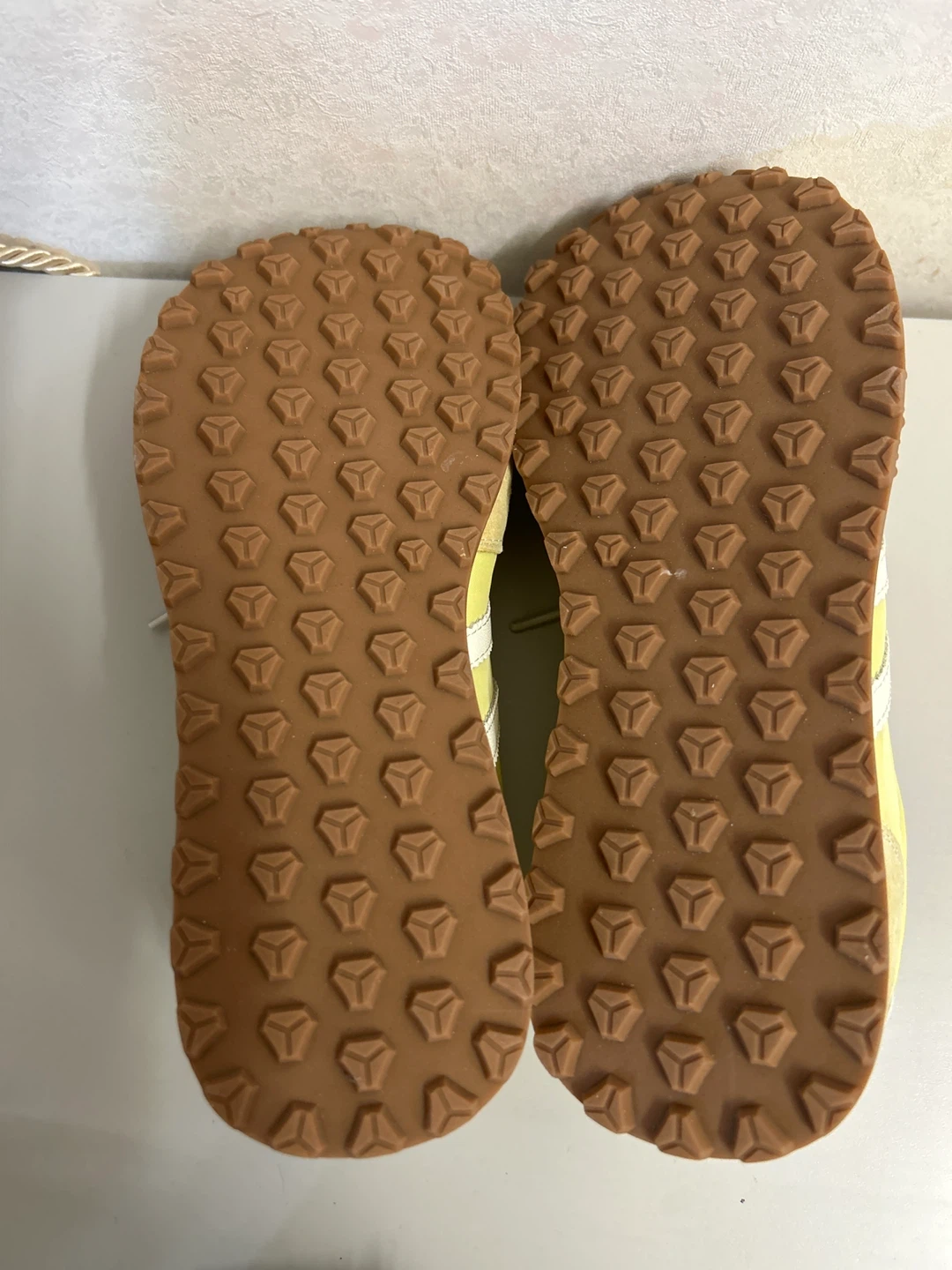 ファッション スニーカー　23.5センチの写真3枚目