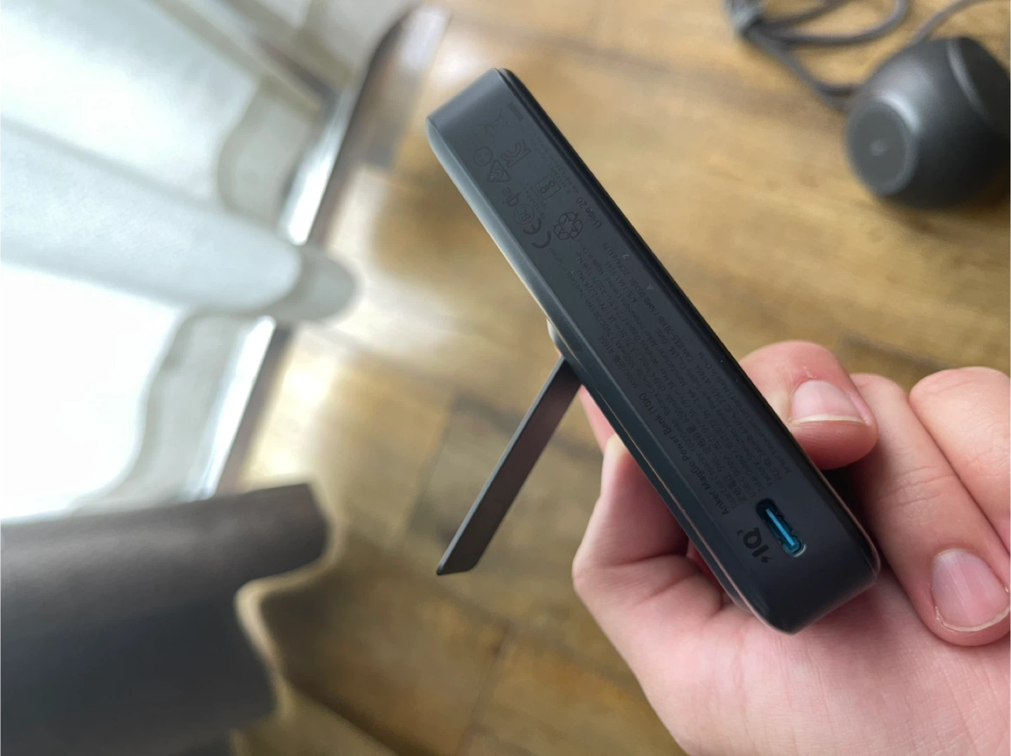 Anker MagGo Powerbank, 10,000mAh, 黒の写真3枚目