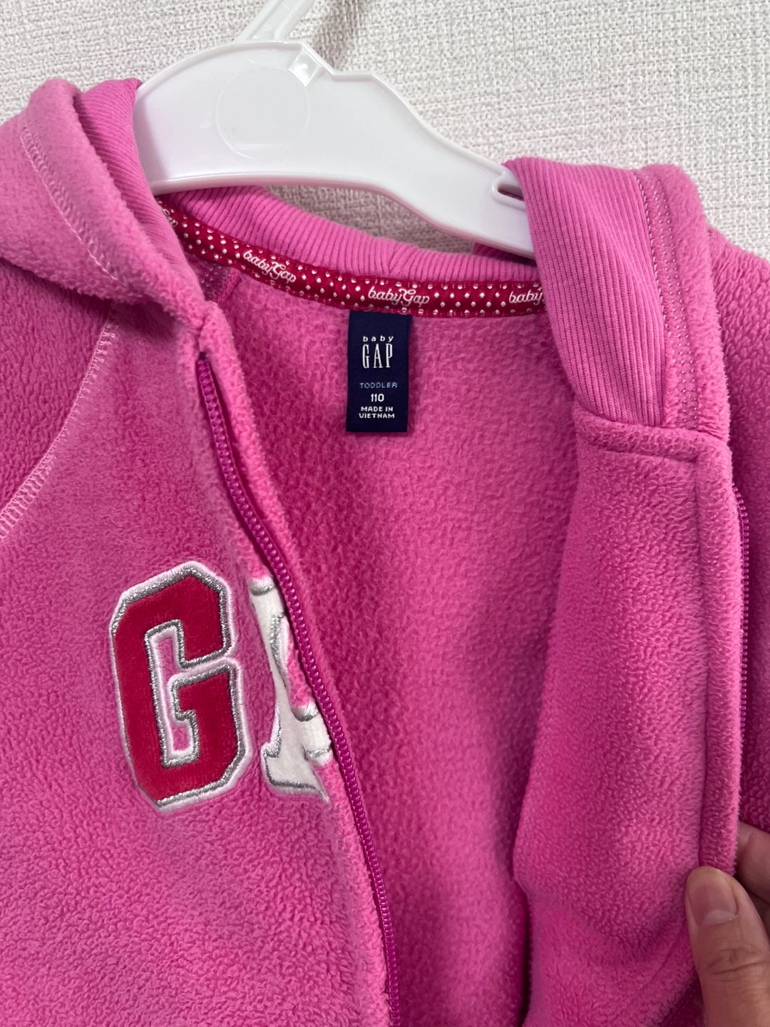 ギャップ キッズパーカー ピンク 110の写真3枚目