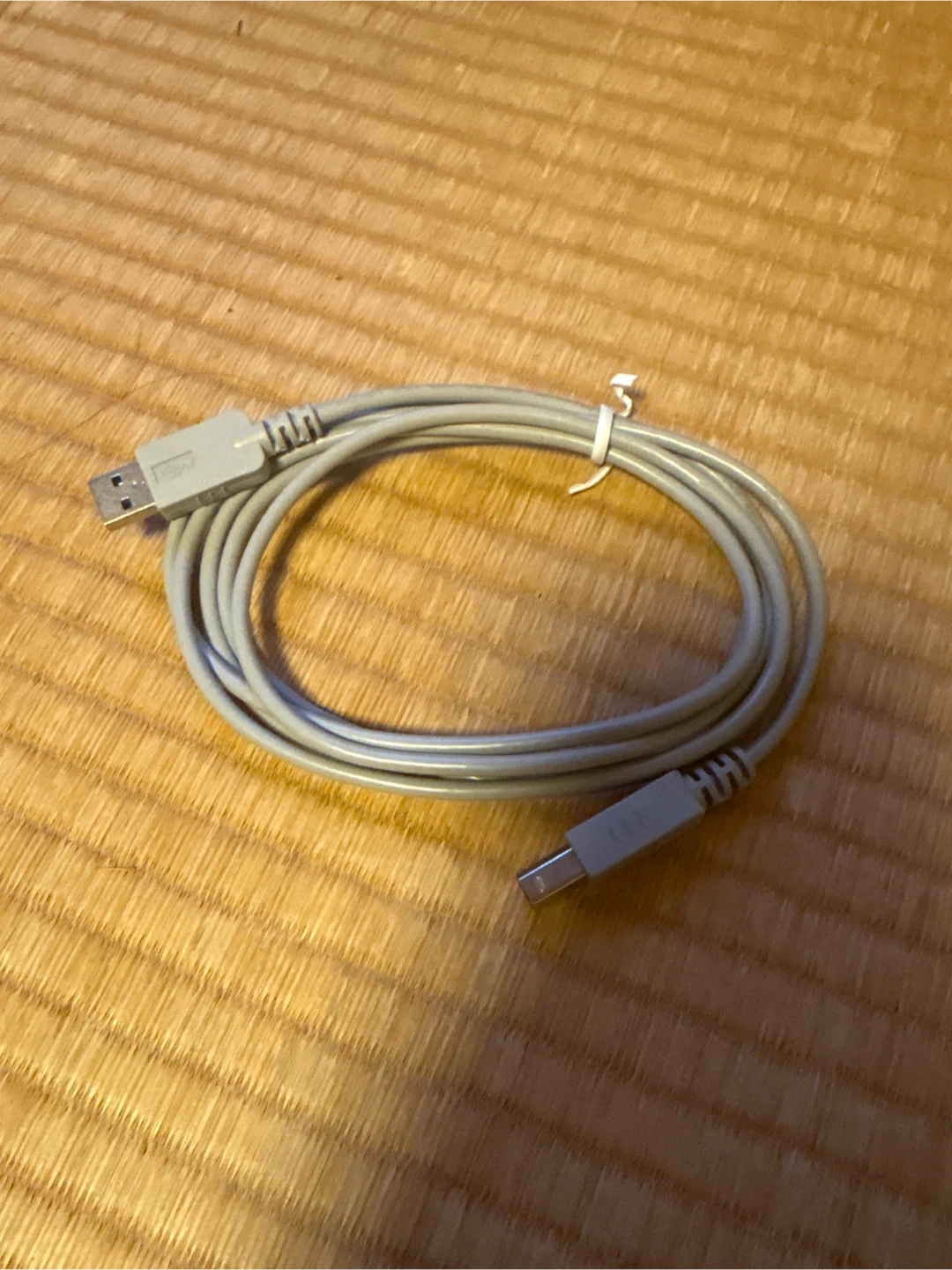 USBケーブル グレー