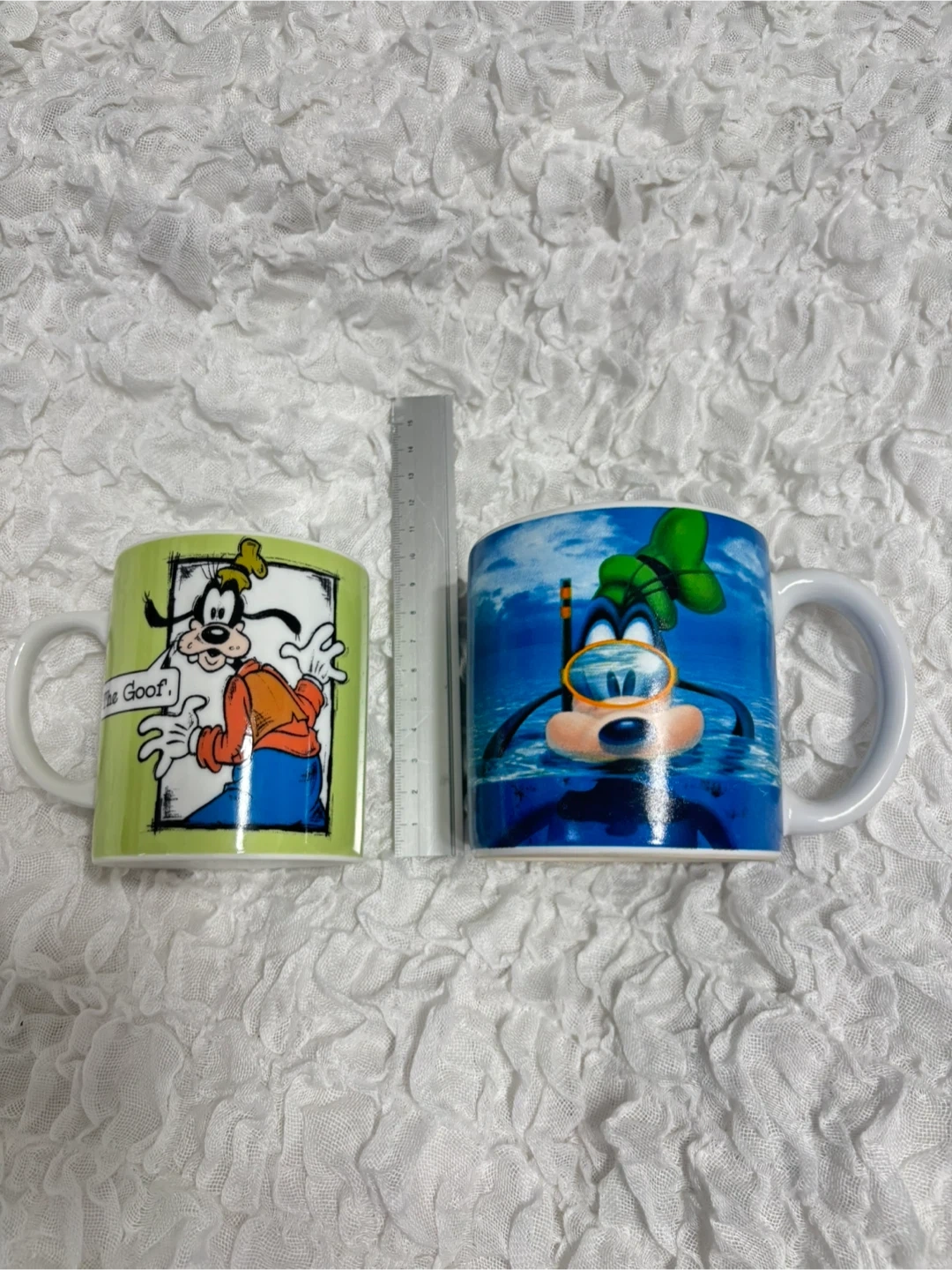 グーフィー 未使用マグカップ×2と中古マグカップ 3点セットの写真2枚目