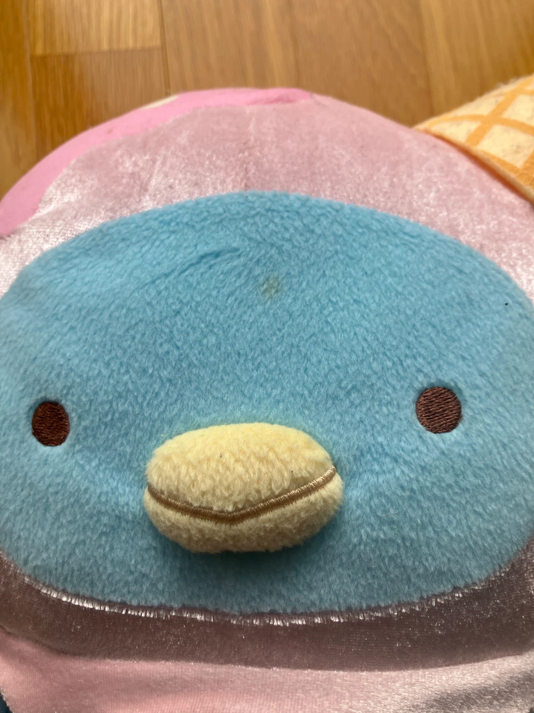 すみっコぐらし　ペンギンのぬいぐるみの写真2枚目
