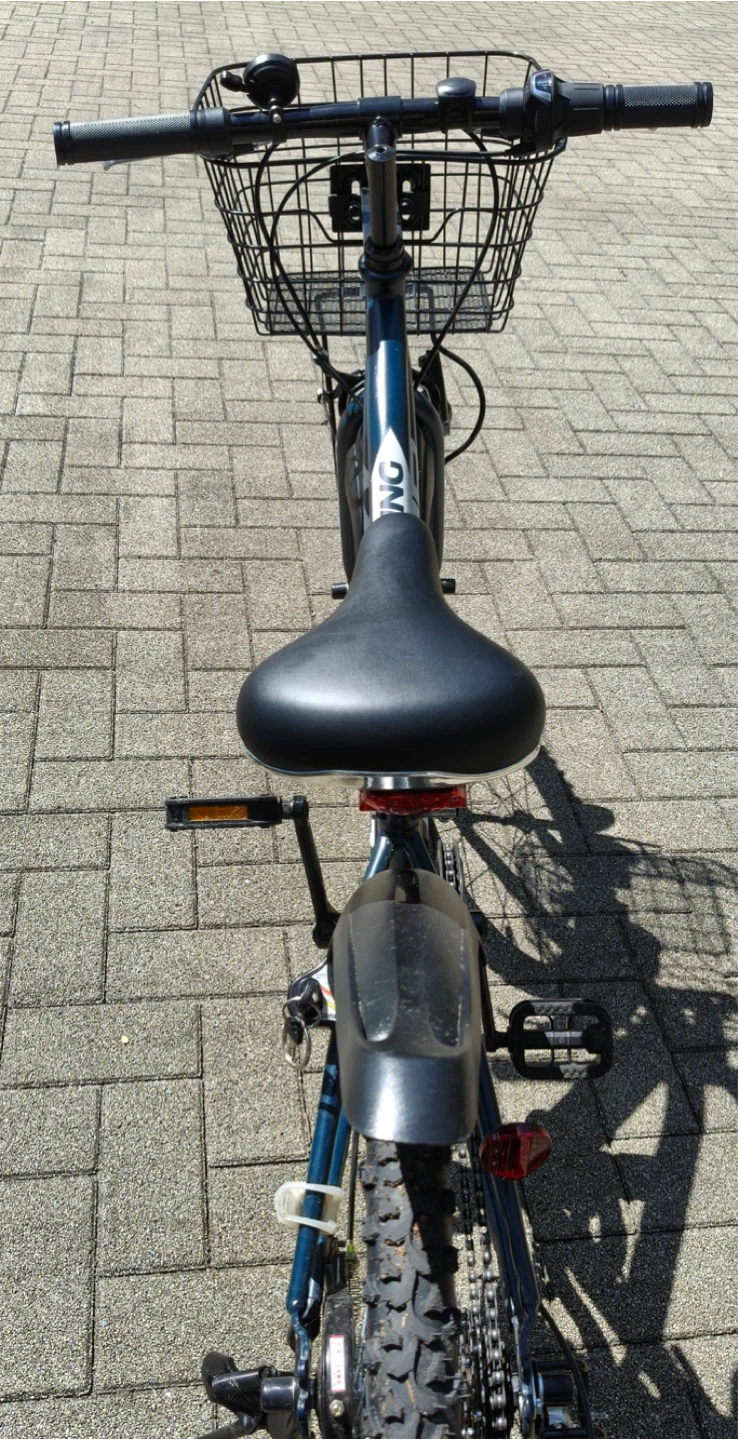 キッズ　自転車　22インチ　ネイビーの写真5枚目
