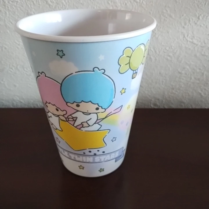 リトルツインスターズ　カップ