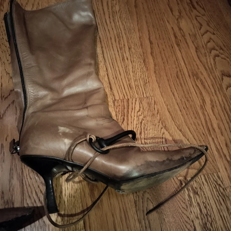 GUCCI ブラウン ベージュ ロングブーツ サイズ 38C - キャロット