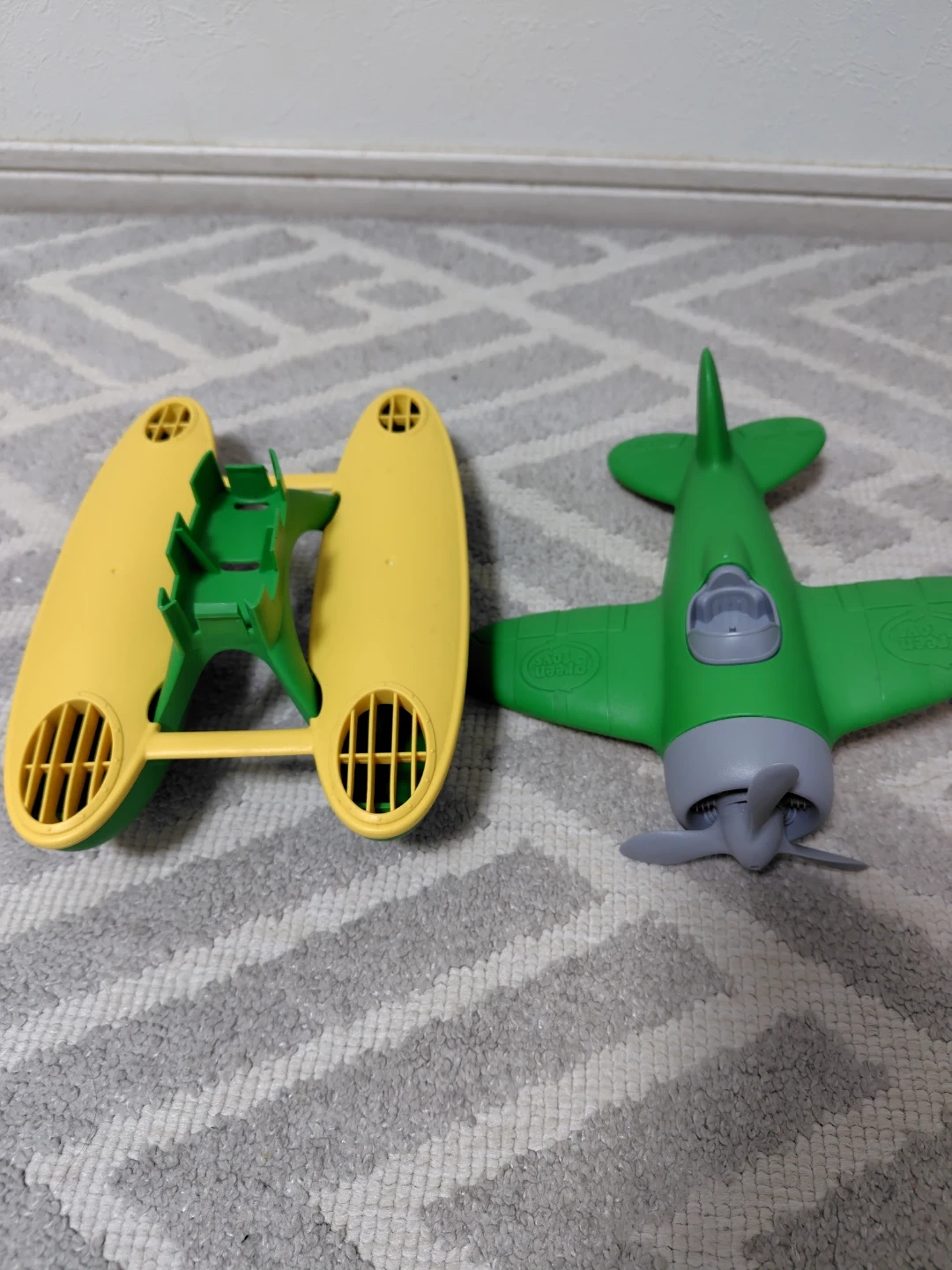 グリーントイズ 水上飛行機 お風呂おもちゃの写真5枚目