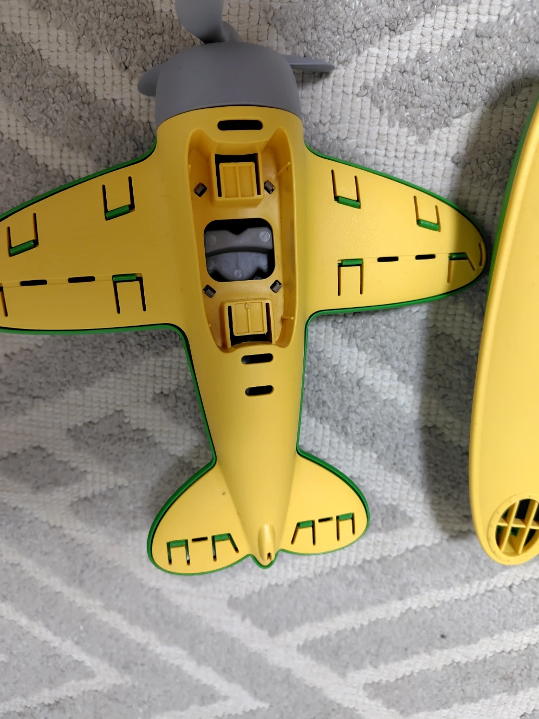 グリーントイズ 水上飛行機 お風呂おもちゃの写真7枚目