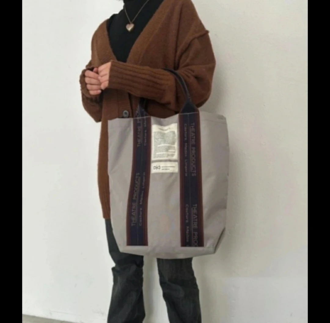 【美品】THEATRE PRODUCTS トートバッグの写真4枚目