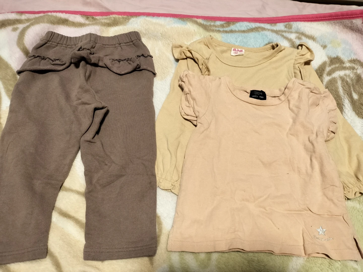 ベビー服 パンツ、トップスセットの写真2枚目