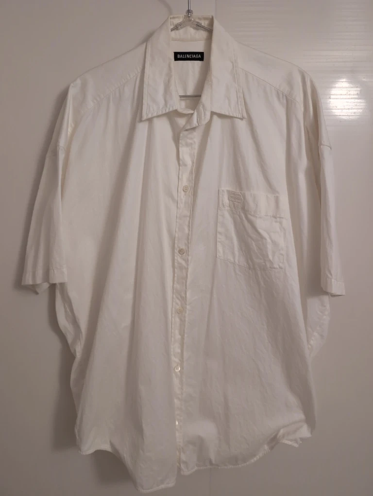 BALENCIAGA 白シャツ(半袖)