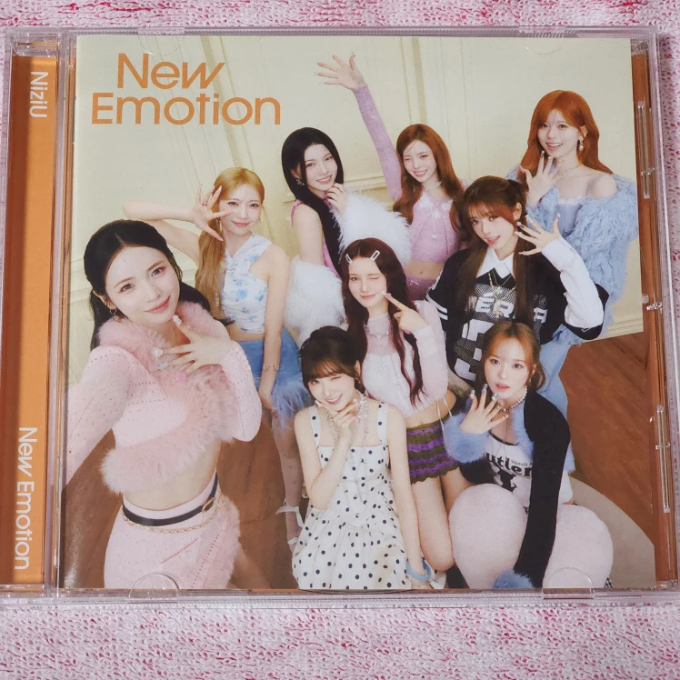 【大特価】NiziU New Emotion CD