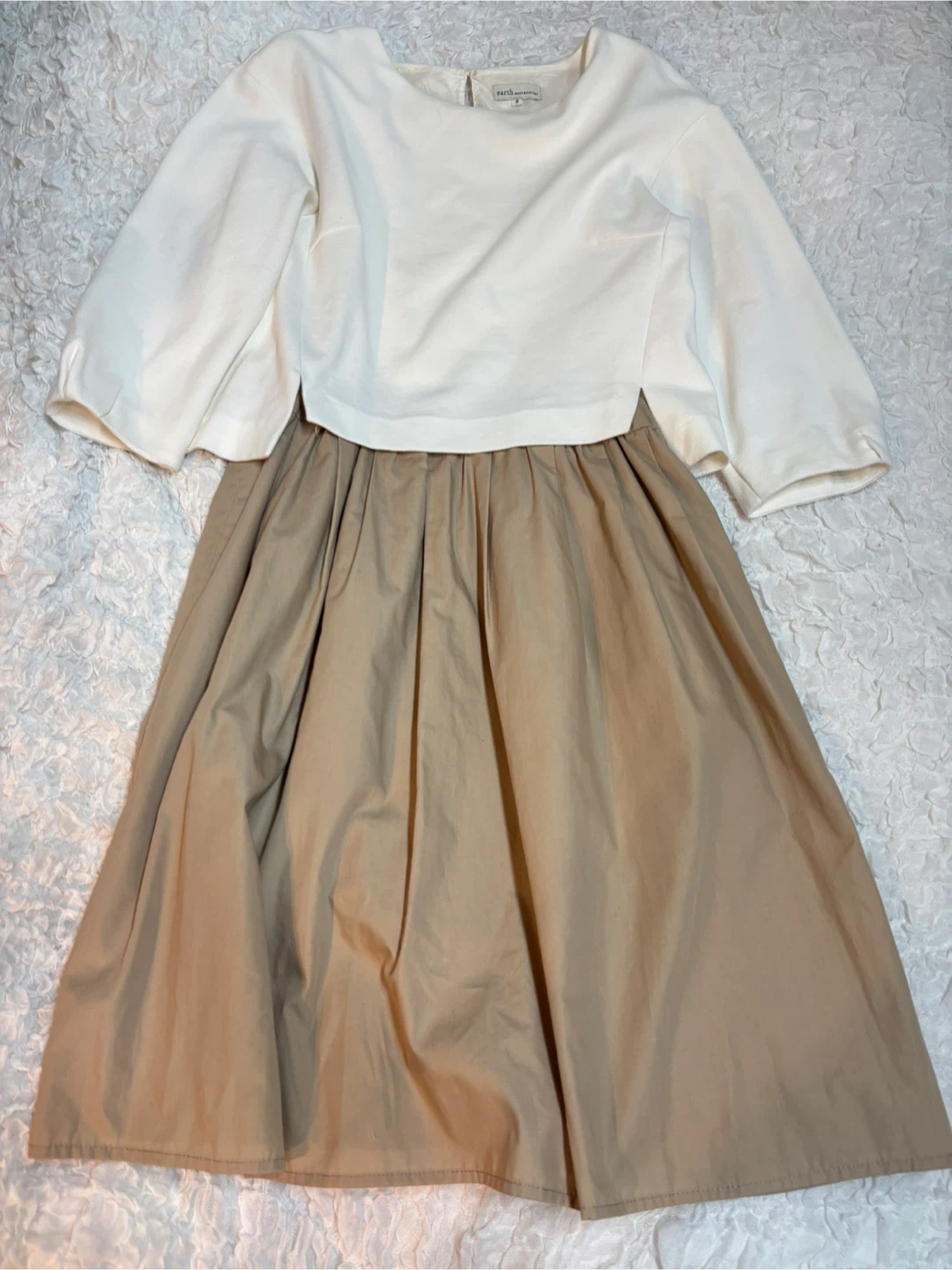アースミュージック＆エコロジー　ワンピース　中古品