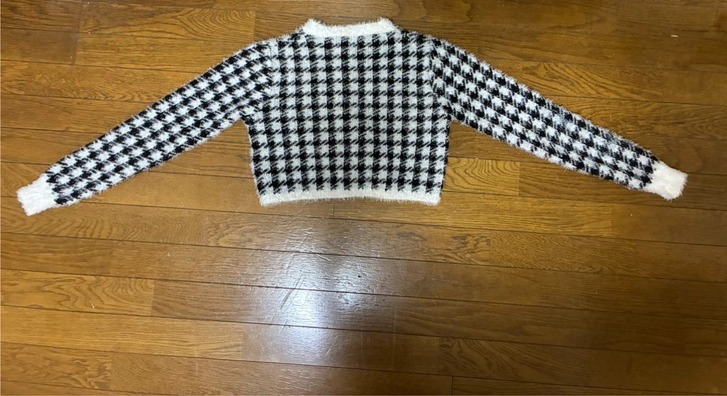 チェック柄ツイード風カーディガンの写真2枚目