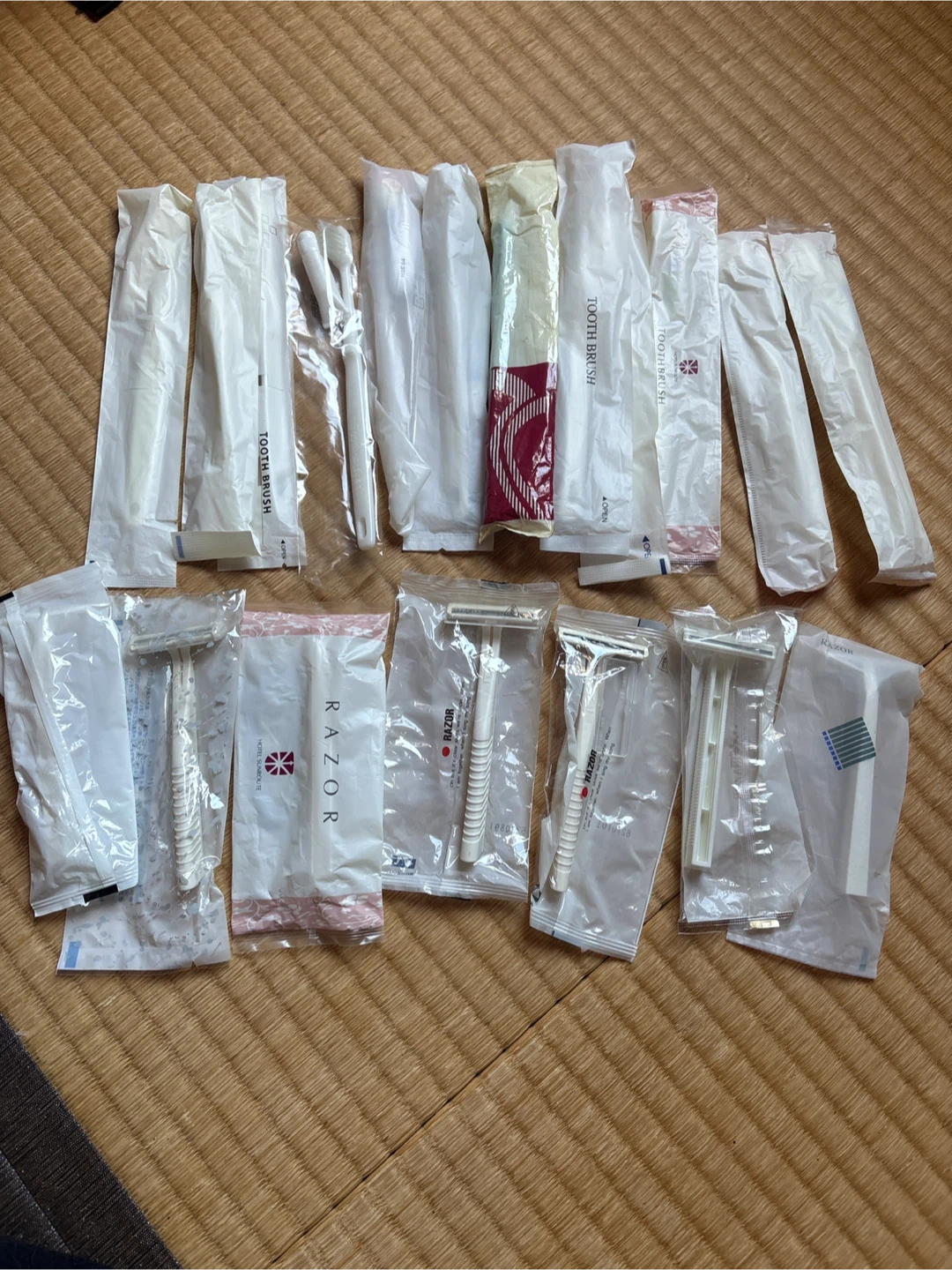 アメニティセット 歯ブラシ カミソリ