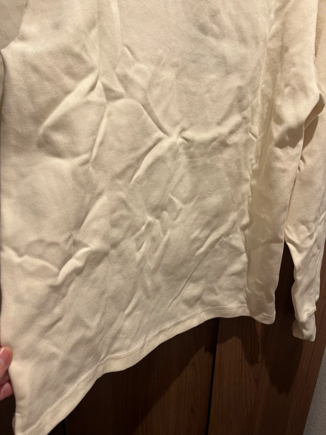コンバース　メンズ　ロングTシャツ　ポリエステル素材　ホワイトの写真8枚目